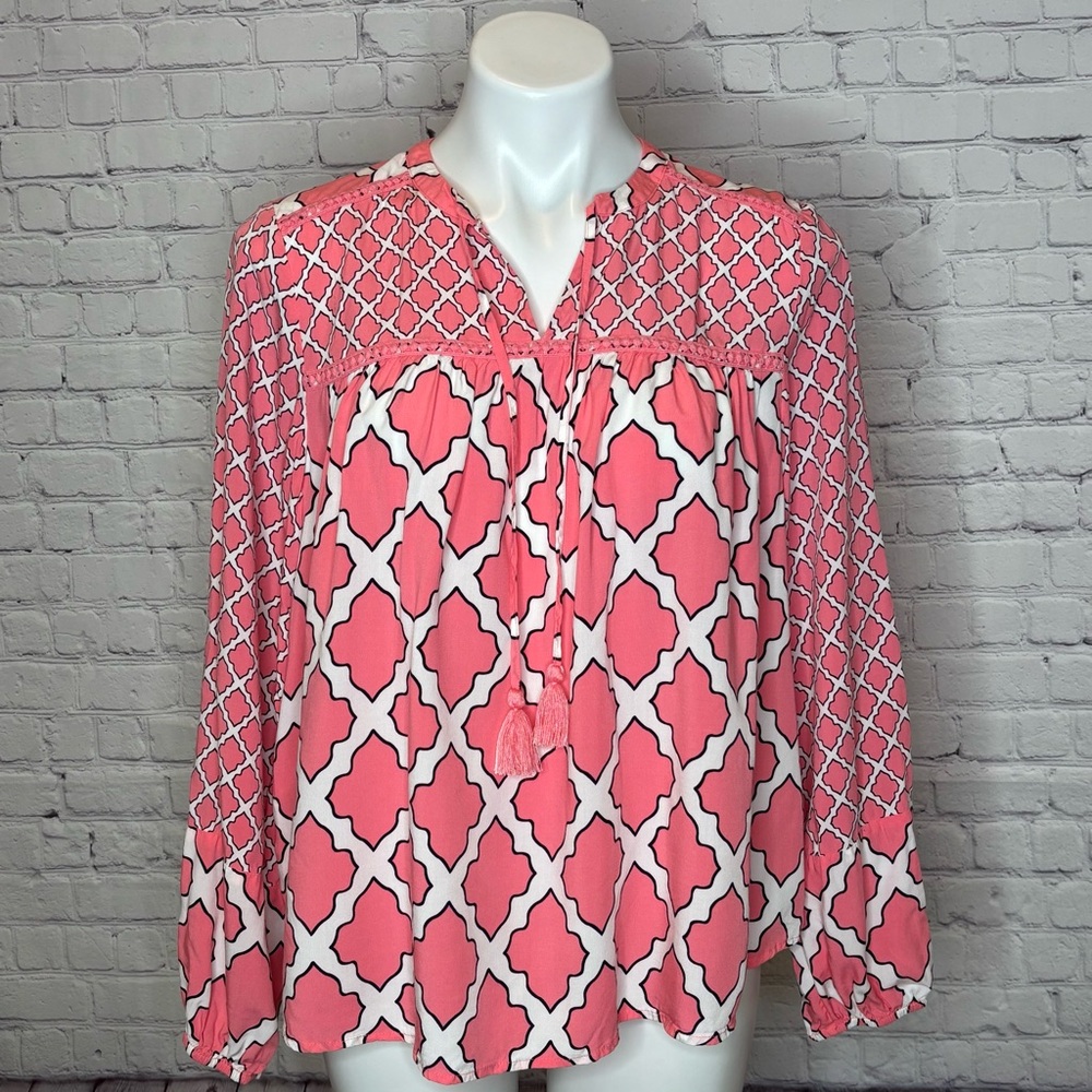 Crown & Ivy Watermelon Pink and Navy Blue Pheasant Style Top with Tassels Sz M